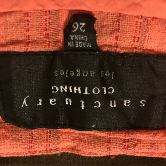 Shorts - Picture 5 of 5